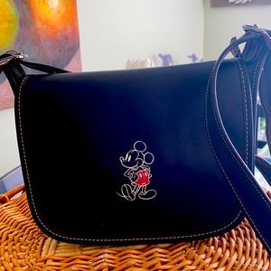 DISNEY Coach pocket book
